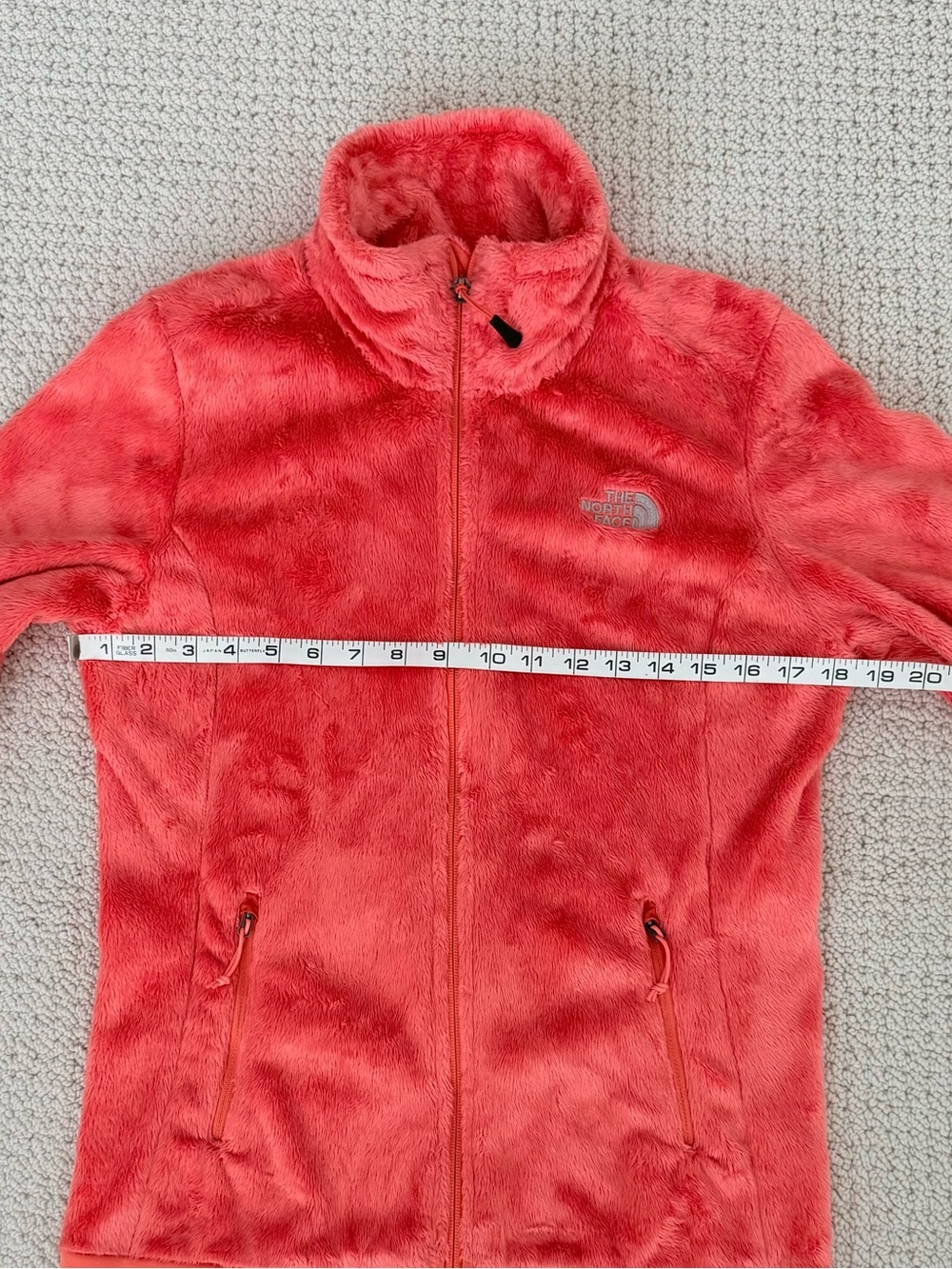 The North Face Osito Fleece Jacket - Picture 10 of 11